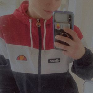 Meet your Posher, Bailey